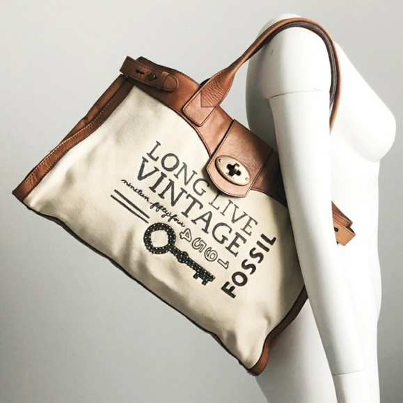 Fossil Handbags - Fossil Tote Long live Vintage weekender Tote